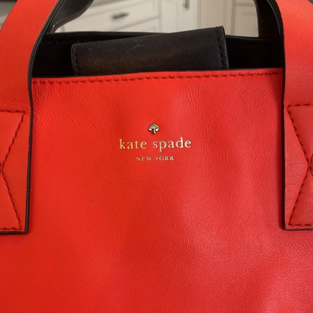 Kate Spade bright spot Avenue maraschino tote - Picture 2 of 10